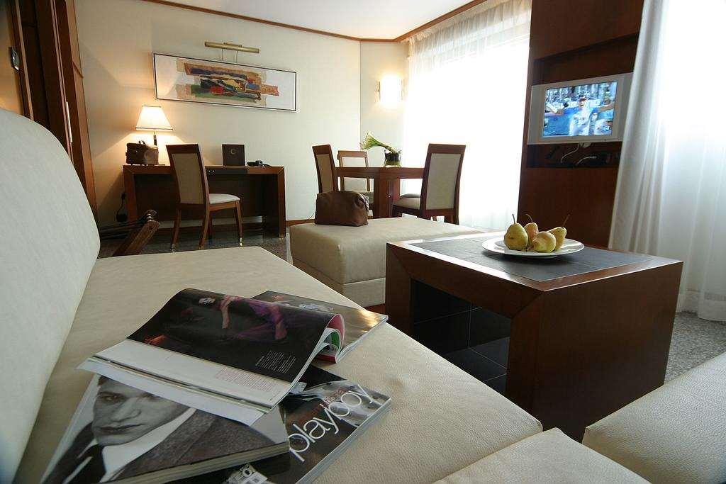 Hotel Goldstar & 4*