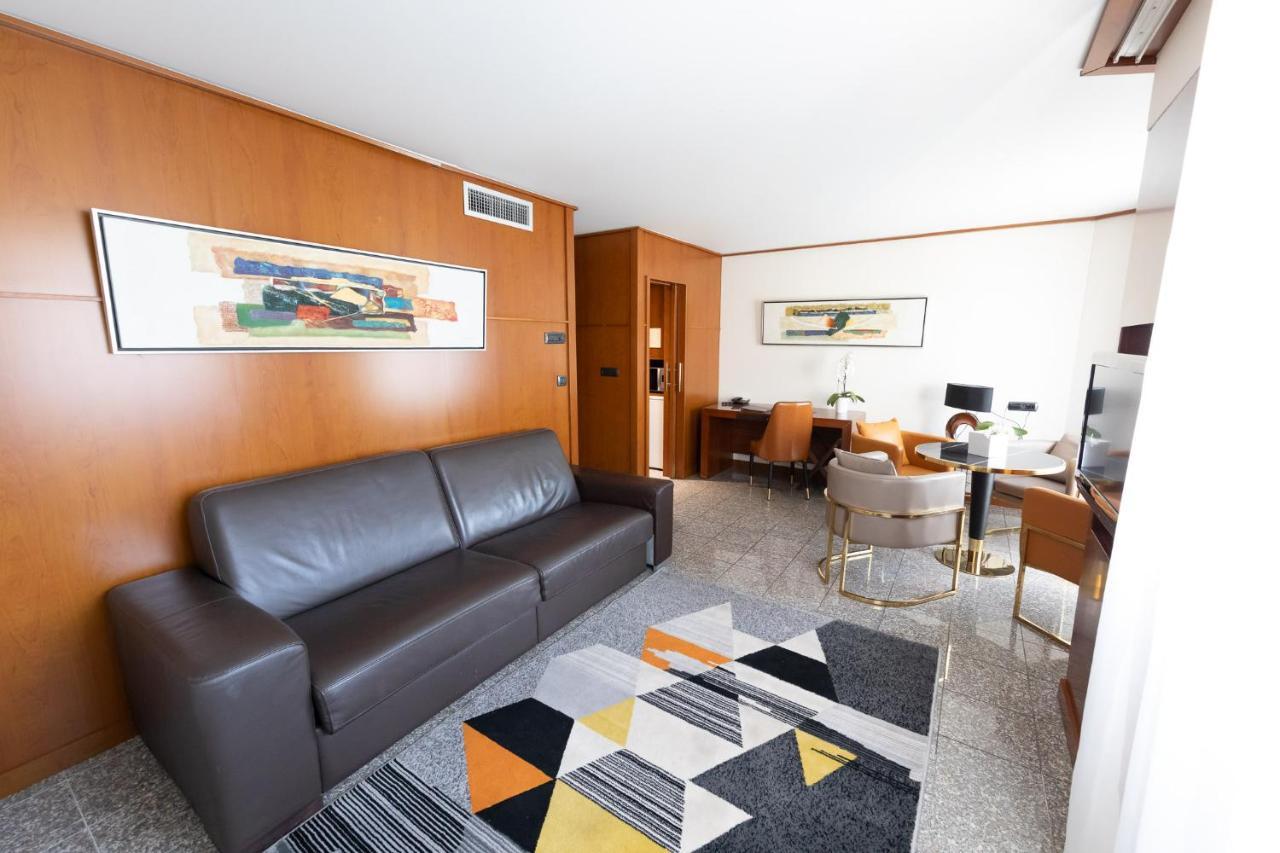 Hotel Goldstar &